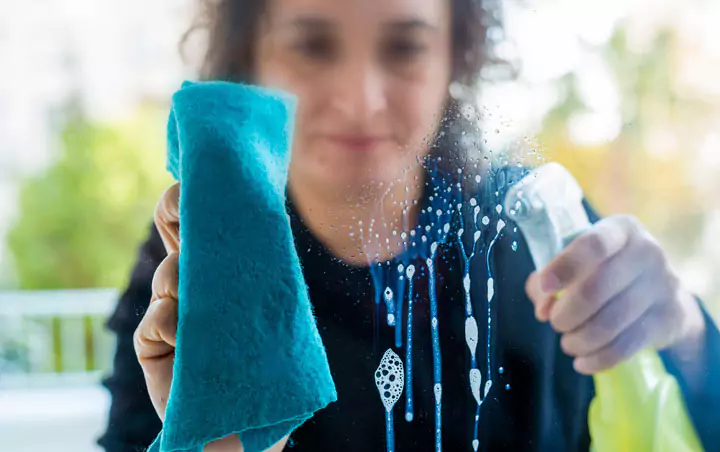 women cleaning damage to their lungs